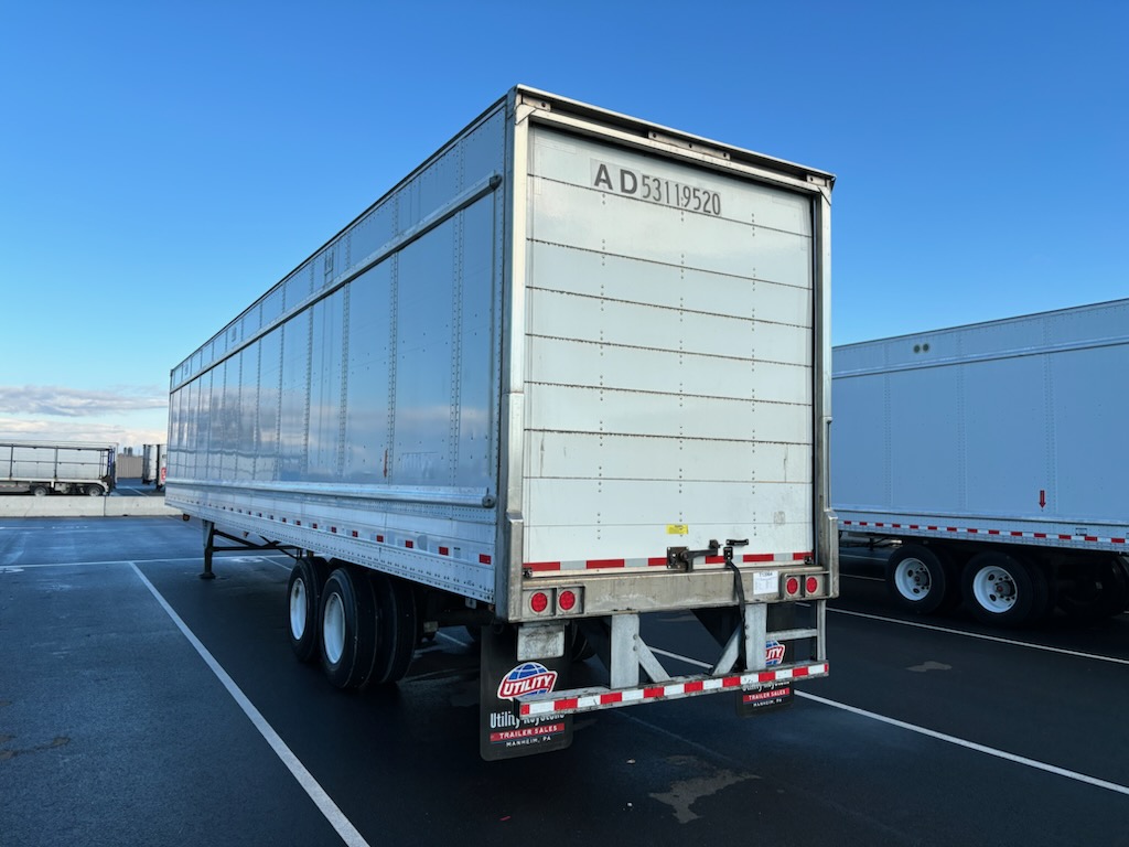 2012 53′ x 102″ Hyundai – Dry Van — T13964