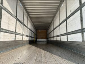2012 53′ x 102″ Hyundai – Dry Van — T13964