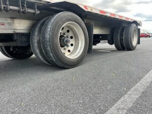 2014 48′ x 102″ Fontaine – Drop Deck Flatbed — T17881