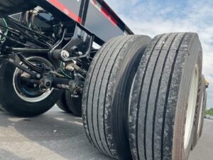 2024 Jansteel USA – 40 Gooseneck Tri-Axle — RB000504