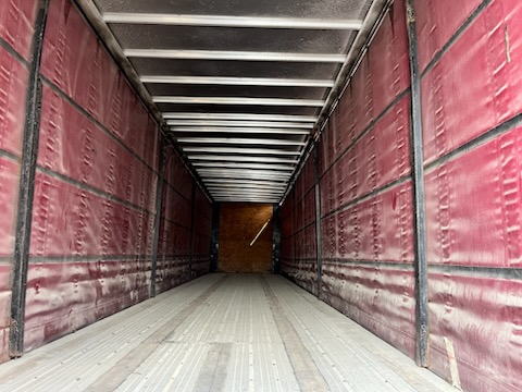 2006 50′ x 102″ Utility – Curtain Side — T17459