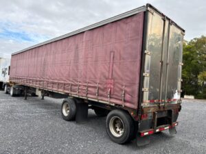 2006 50′ x 102″ Utility – Curtain Side — T17460