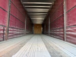 2008 50′ x 102″ Utility – Curtain Side — T17473