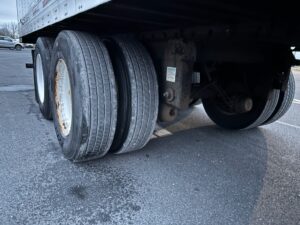 2015 53′ x 102″ Utility – Dry Van — T17517