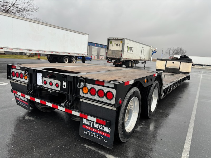 2024 48′ x 102″ Specialized – Removable Gooseneck — T18247