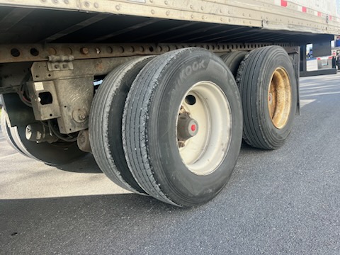 2016 53′ x 102″ Hyundai – Dry Van — T18039