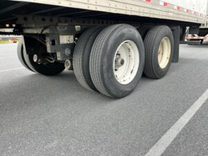 2016 53′ x 102″ Hyundai – Dry Van — T18138