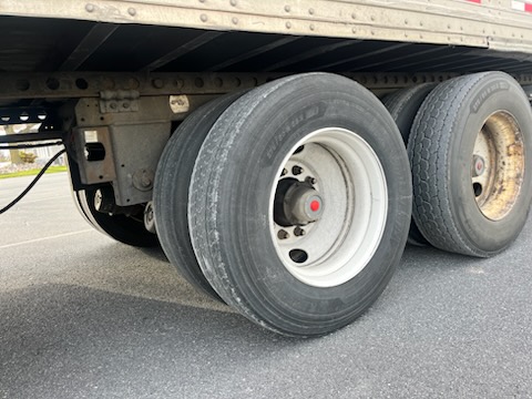 2016 53′ x 102″ Hyundai – Dry Van — T18141