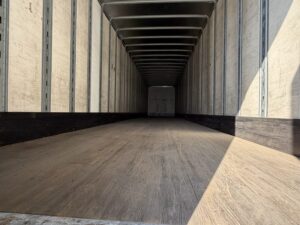 2016 53′ x 102″ Strick – Dry Van — T18355