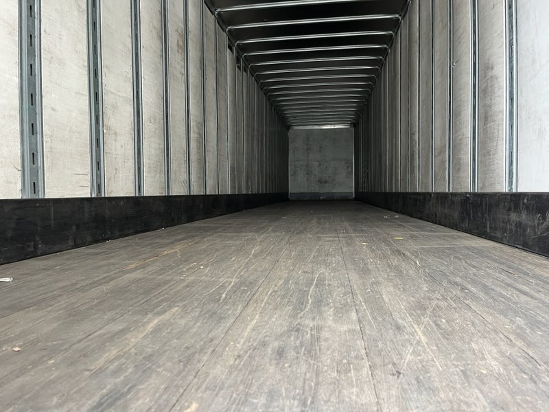 2016 53′ x 102″ Strick – Dry Van — T18663