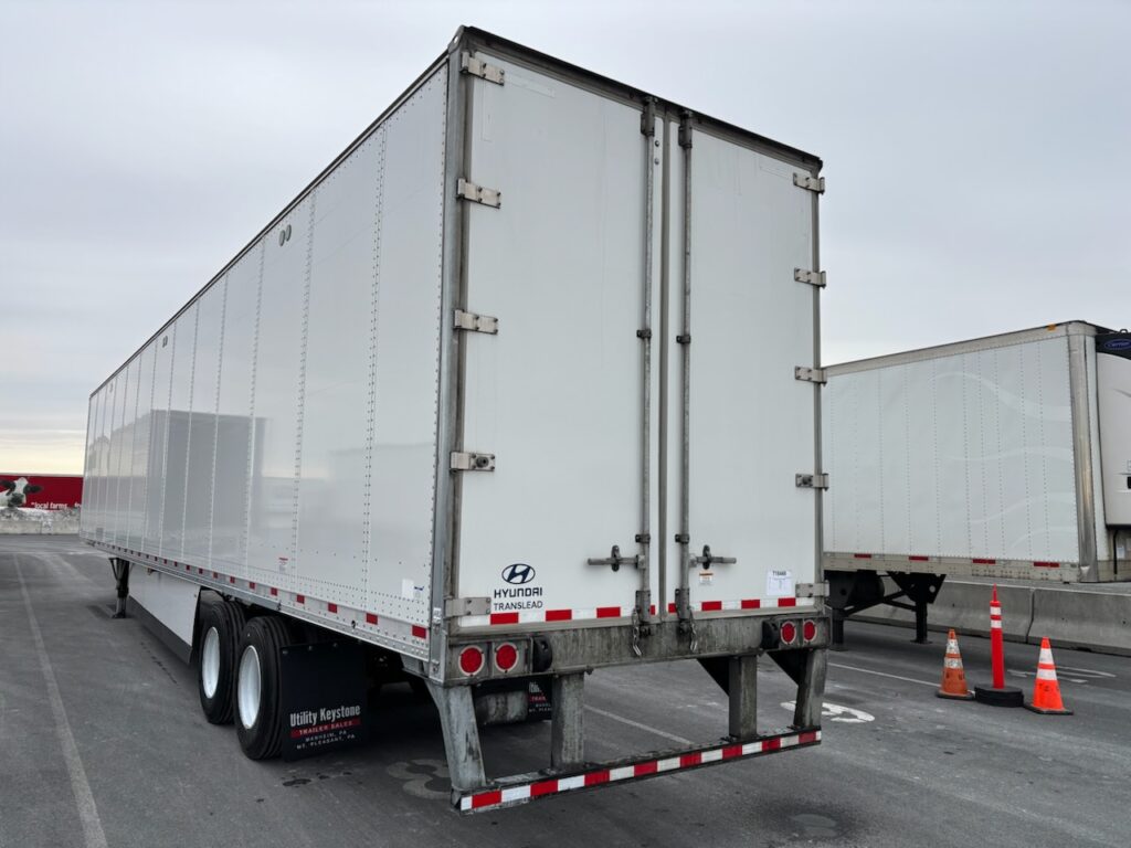 2023 53′ x 102″ Hyundai – Dry Van — T18466