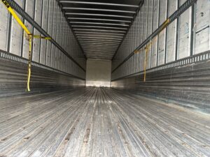 2008 53′ x 102″ Utility – Dry Van — T18072