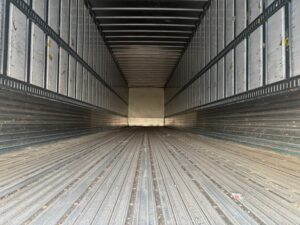 2008 53′ x 102″ Utility – Dry Van — T18054