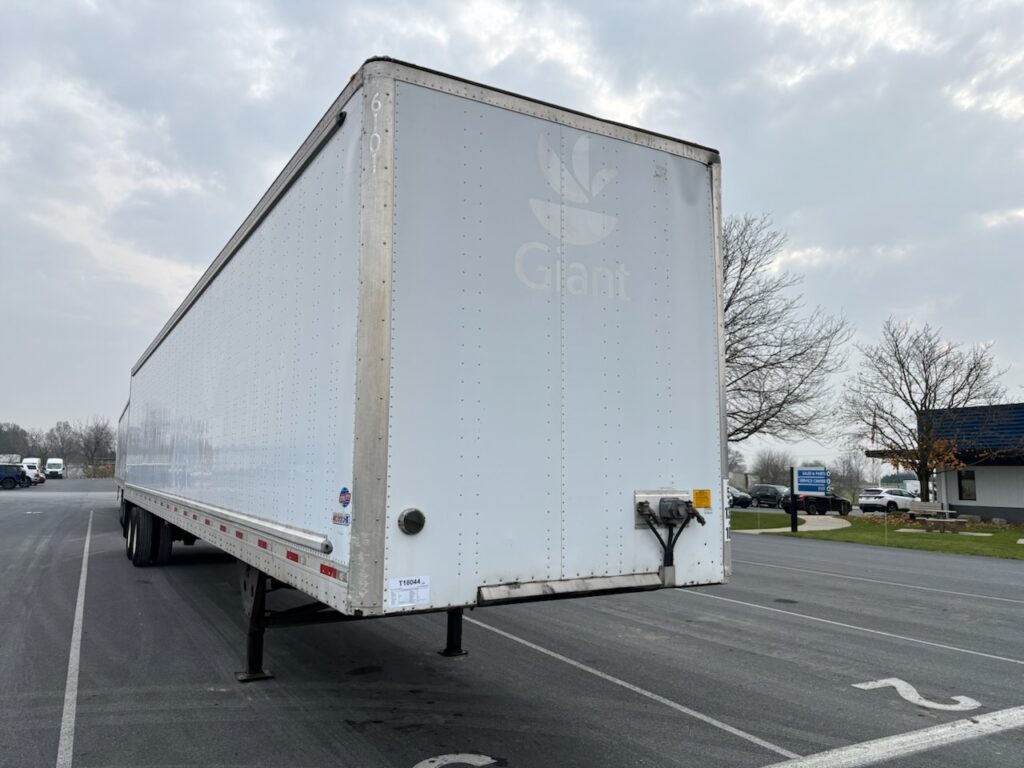 2008 53′ x 102″ Utility – Dry Van — T18044