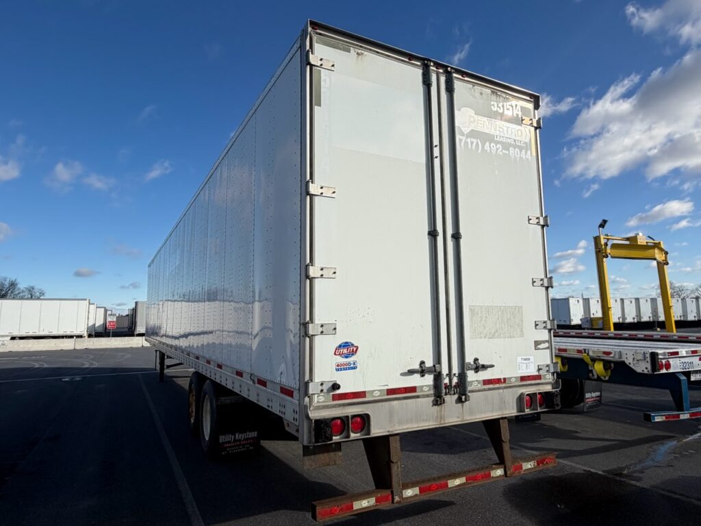 2015 53′ x 102″ Utility – Dry Van — T18659