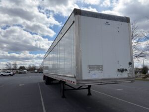 2014 53′ x 102″ Hyundai – Dry Van — T18677