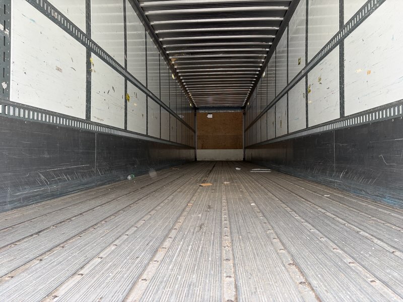 2014 53′ x 102″ Hyundai – Dry Van — T18677