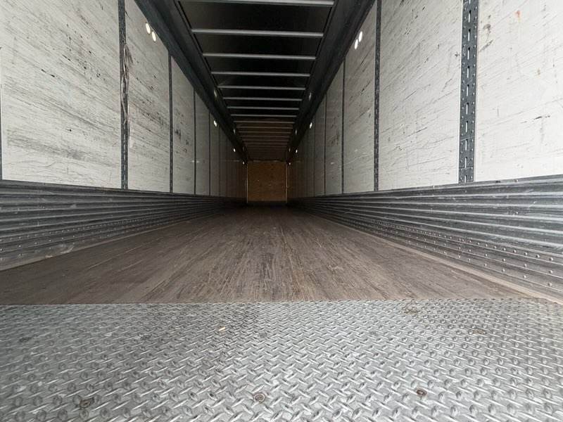 2017 53′ x 102″ Hyundai – Dry Van — T18514
