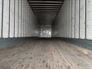 2015 53′ x 102″ Utility – Dry Van — T18678