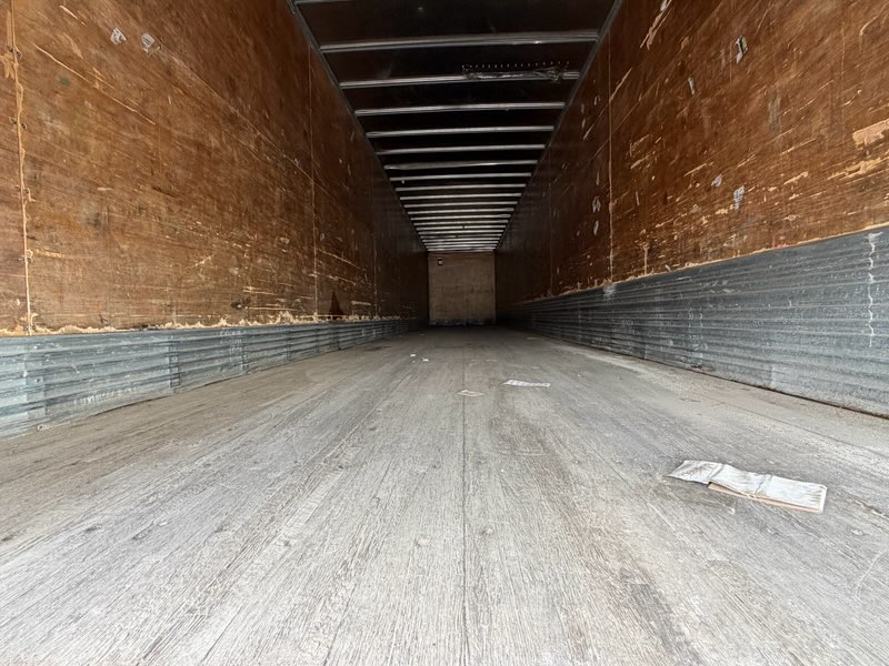 2005 53′ x 102″ Trailmobile – Dry Van — T18744