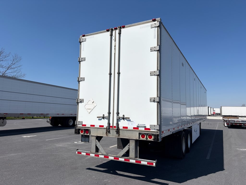 2017 53′ x 102″ Hyundai – Dry Van — T18411