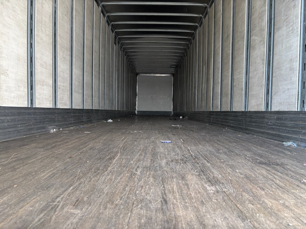 2016 53′ x 102″ Strick – Dry Van — T18907