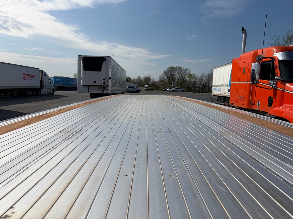 2026 48′ x 102″ Extreme – Flatbed — T1003669