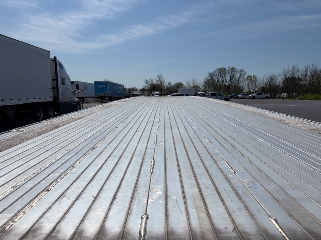 2025 48′ x 102″ Extreme – Flatbed — S1000211