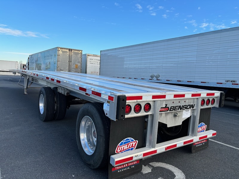 2023 48′ x 102″ Benson – Flatbed — T18249