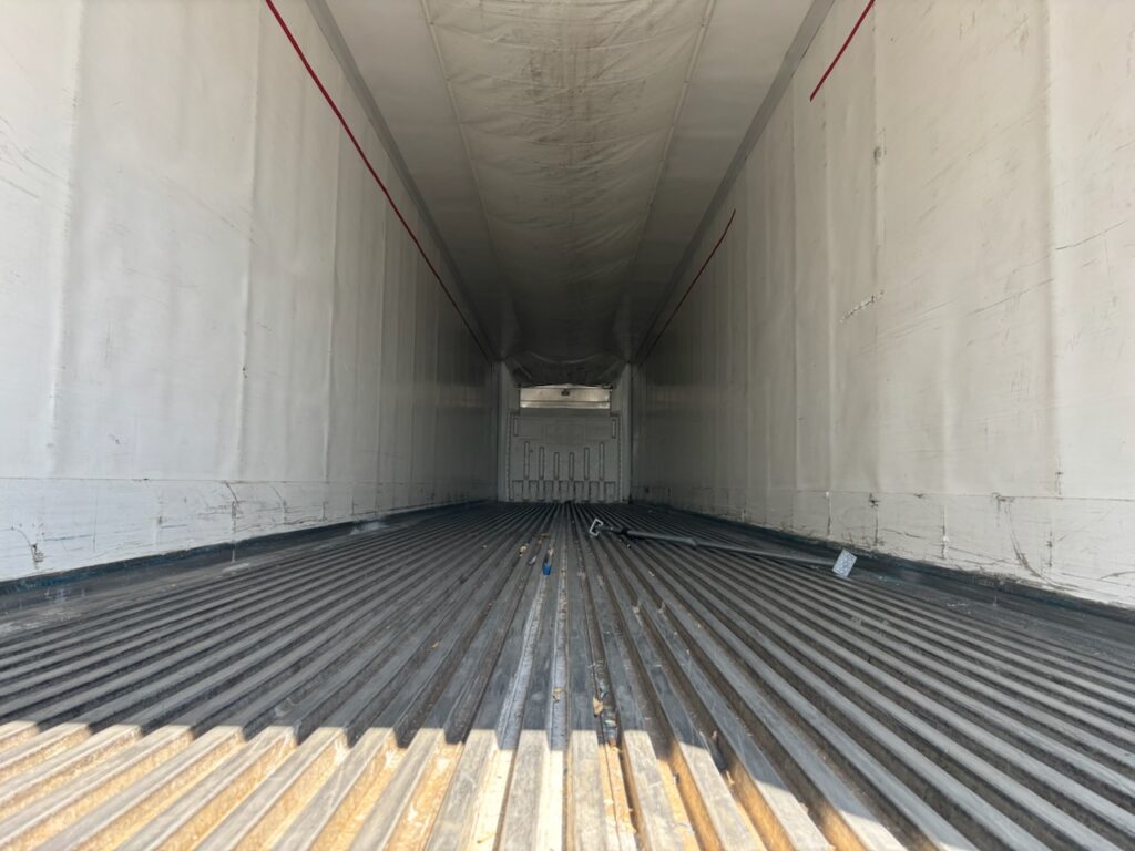 2016 53′ x 102″ Hyundai – Reefer — T18607