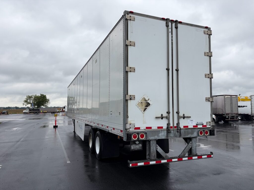 2017 53′ x 102″ Hyundai – Dry Van — T18687