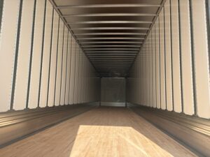 2027 53′ x 102″ Utility – Dry Van — V7737616