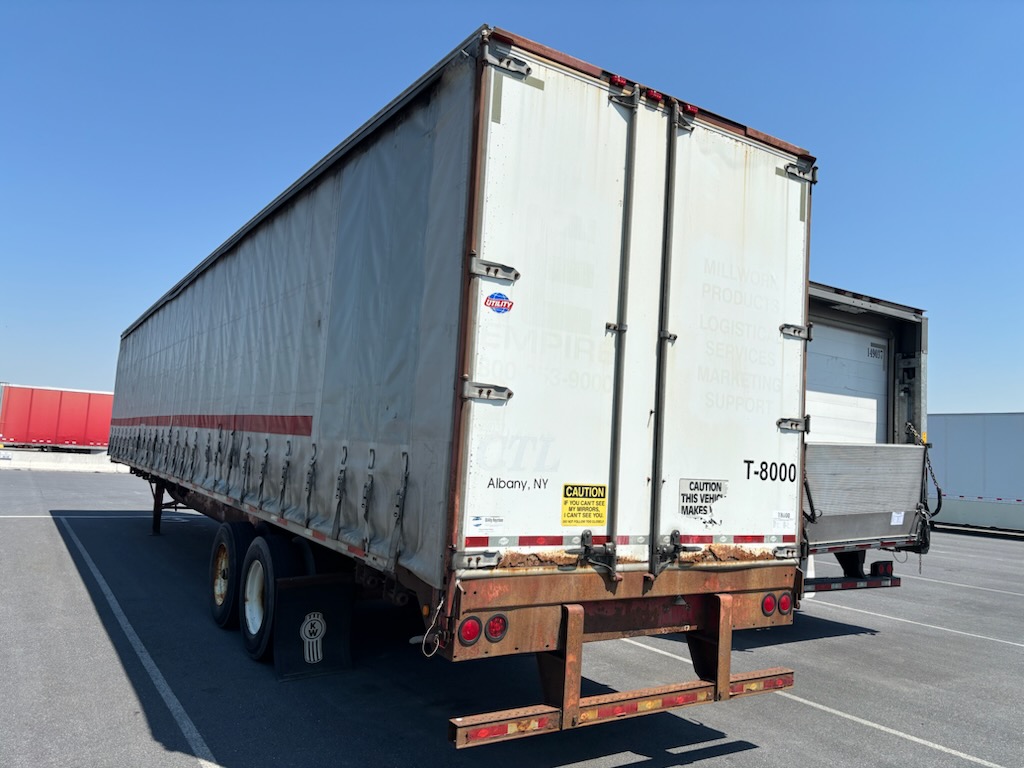 2012 53′ x 102″ Utility – Curtain Side — T19278