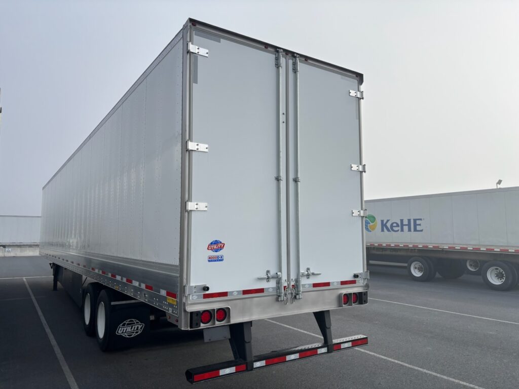 2027 53′ x 102″ Utility – Dry Van — V7737592