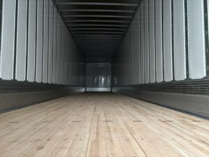 2027 53′ x 102″ Utility – Dry Van — V7737605