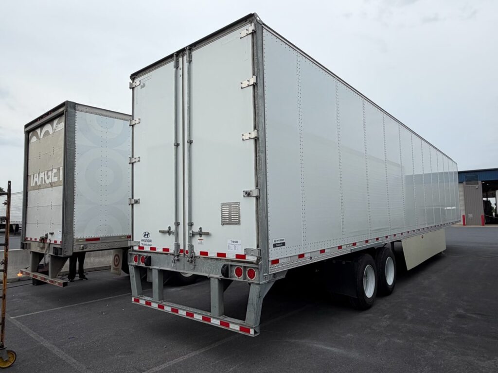 2023 53′ x 102″ Hyundai – Dry Van — T18482