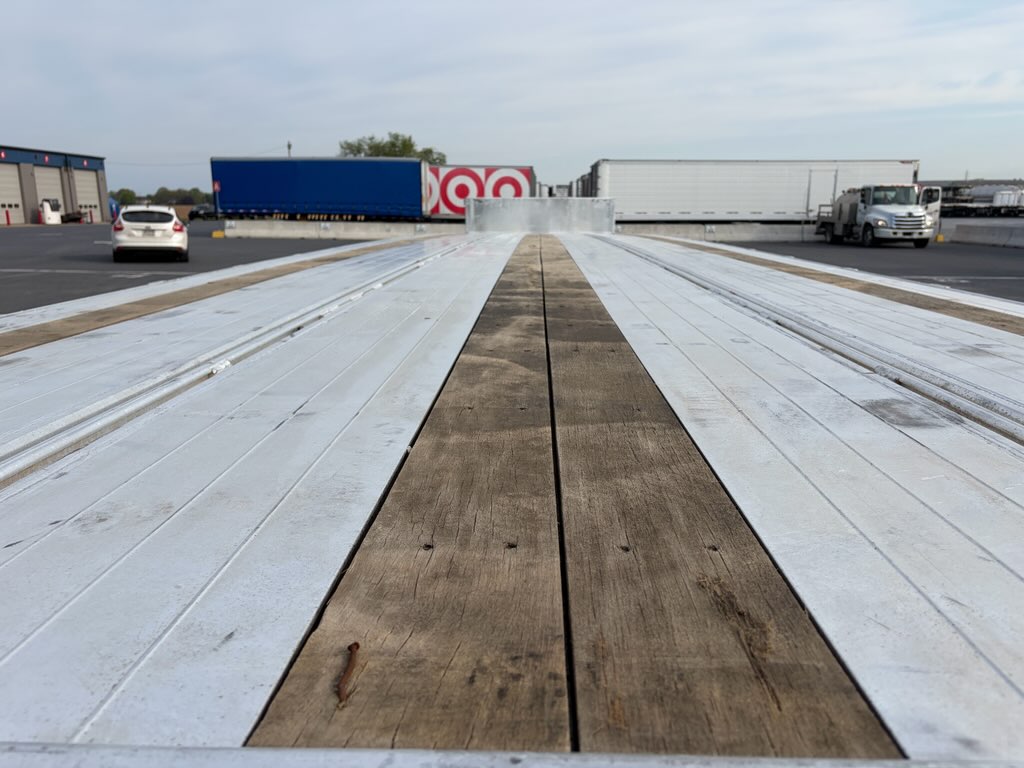 2025 53′ x 102″ Wabash – Flatbed — T18909