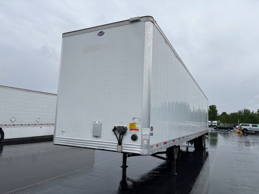 2015 53′ x 102″ Utility – Dry Van — T18659