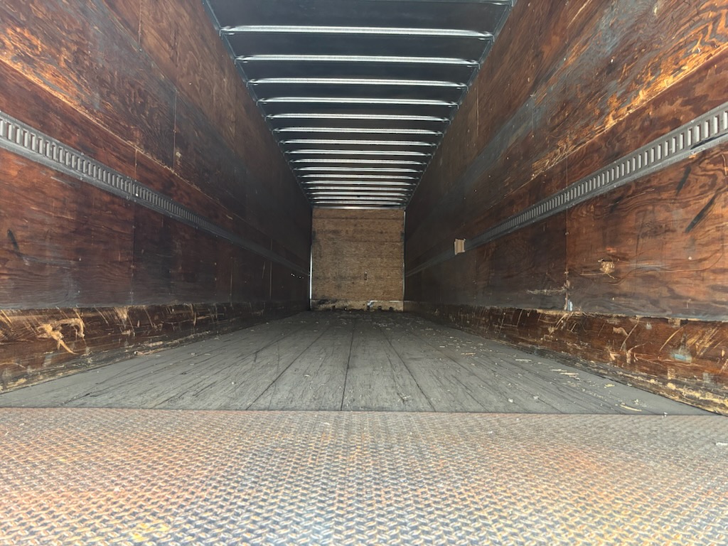 2000 48′ x 102″ Strick – Dry Van — T19355