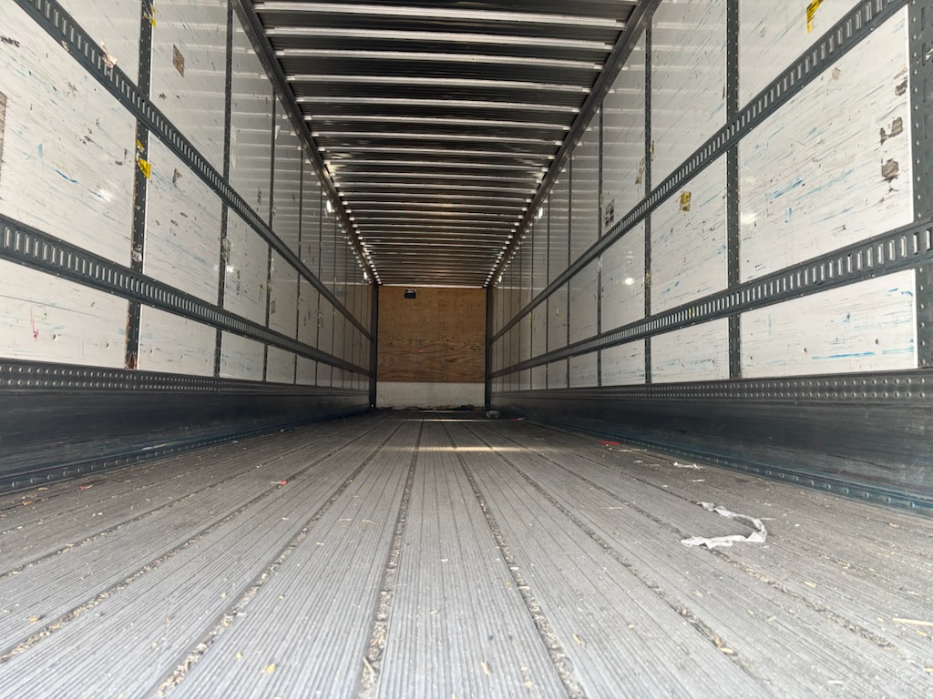 2012 53′ x 102″ Hyundai – Dry Van — T19594