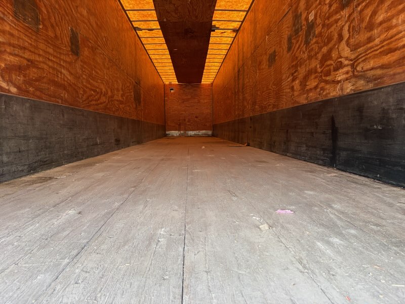 2005 53′ x 102″ Trailmobile – Dry Van — T19190