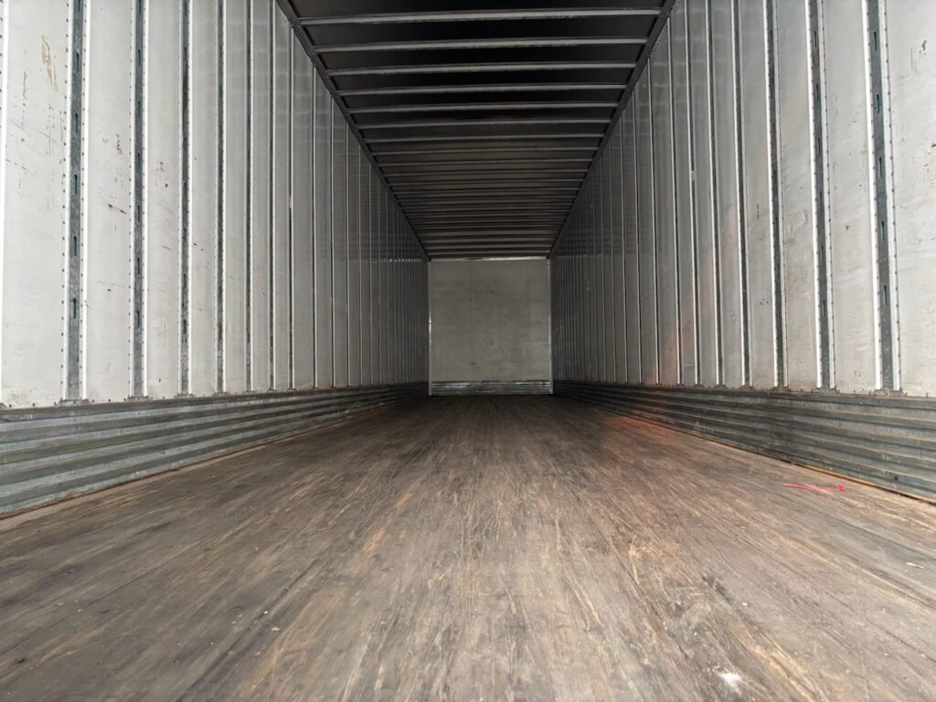 2014 48′ x 102″ Utility – Dry Van — T19572