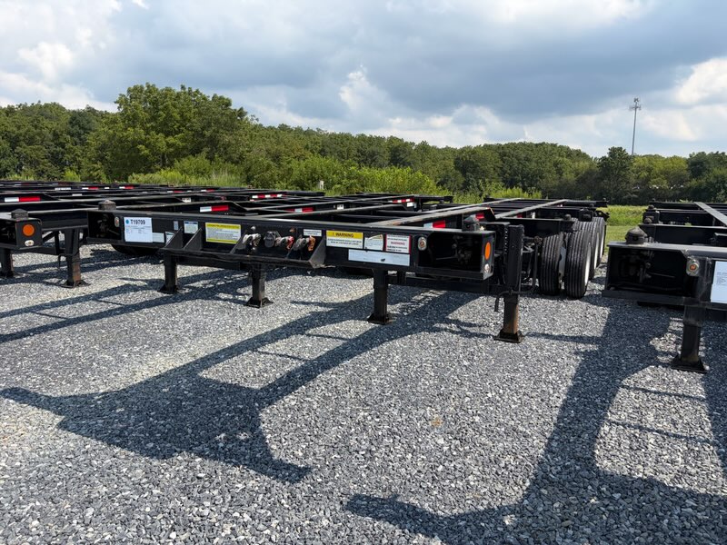 2024 96″ Hyundai – 20/40 12 Pin Tri Axle — T19709