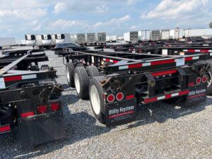 2024 96″ Hyundai – 20/40 12 Pin Tri Axle — T19709