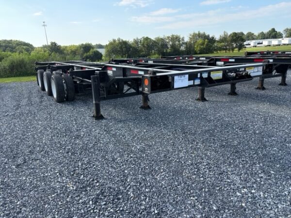 2026 96″ Hyundai – 20/40 12 Pin Tri Axle — T19710
