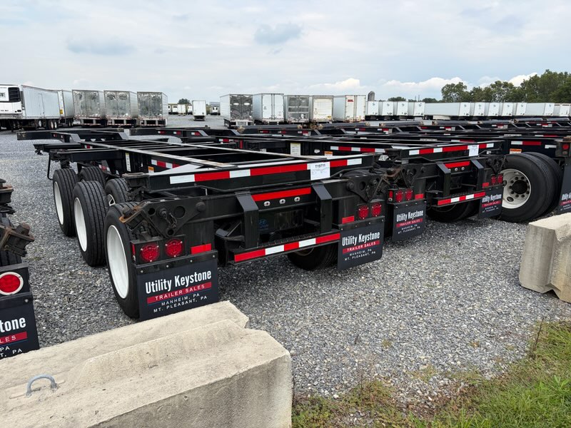 2026 96″ Hyundai – 20/40 12 Pin Tri Axle — T19712
