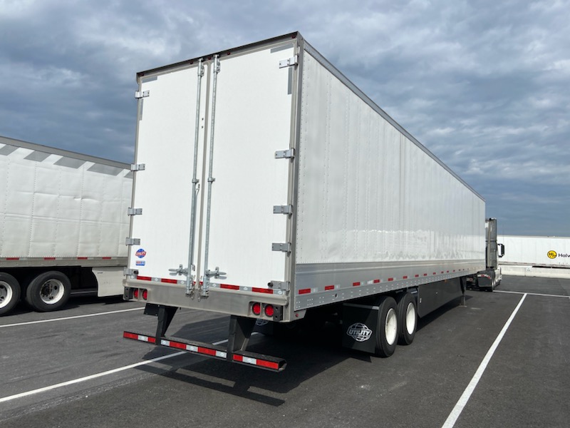 2028 53′ x 102″ Utility – Dry Van — W7863402