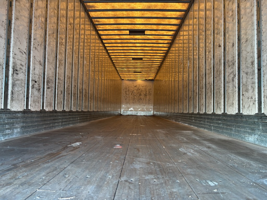 2016 53′ x 102″ Utility – Dry Van — T19824